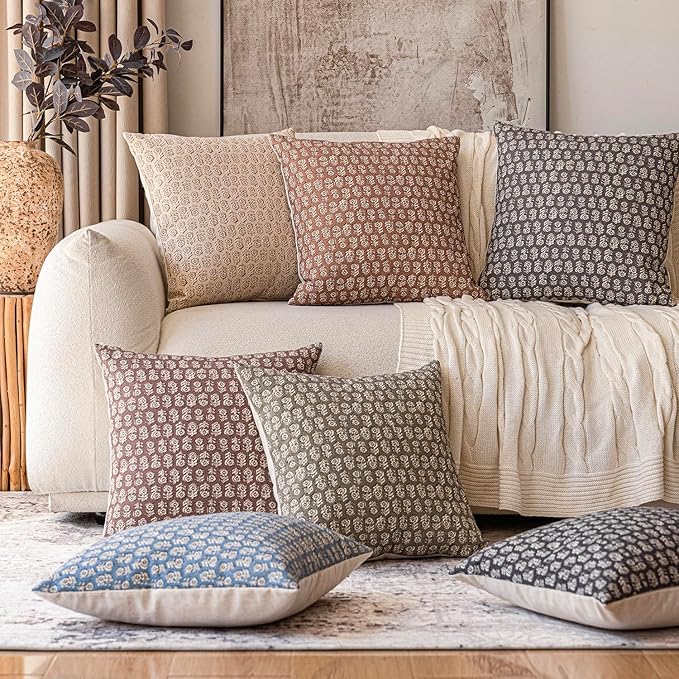 Foindtower Set of 2 Decorative Neutral Floral Print Throw Pillow Covers Vintage Accent Farmhouse Cushion Covers Boho Home Decor for Sofa Couch Chair Bedroom Living Room Outdoor,24×24 Inch,Ivory Beige