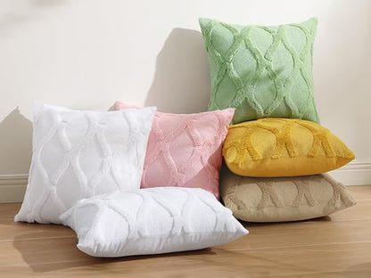 decorUhome Throw Pillow Covers 18x18 Inch Set of 2, Soft Plush Faux Fur Wool Pure White Couch Pillow Covers, Decorative Neutral Pillow Cases for Bed Sofa Living Room Home Decor