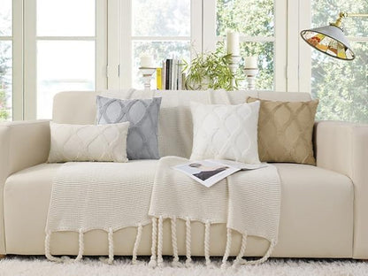 decorUhome Throw Pillow Covers 18x18 Inch Set of 2, Soft Plush Faux Fur Wool Pure White Couch Pillow Covers, Decorative Neutral Pillow Cases for Bed Sofa Living Room Home Decor