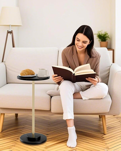 Round Side Table, Small Drink Table for Small Spaces, Modern Accent End Table Coffee Table with Metal Leg for Living Room, Bedroom, Corners, and Office (Black Marble)