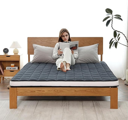Welnow Japanese Futon Floor Mattress, Queen Size Thick Tatami Mat Portable & Foldable Roll Up Floor Bed Mattress with Storage Bag, Sleeping Pad for Adults, Dorm, Guest Bed, Camping and Travel, Black