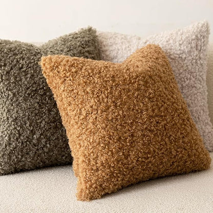 Foindtower 2 Pieces 22x22 Inch Sage Green, Faux Fur Throw Pillow Cover Accent Sherpa Pillow Fuzzy Soft Pillowcases Sheepskin Decorative Fleece Cushion Case for Bed Couch Living Room