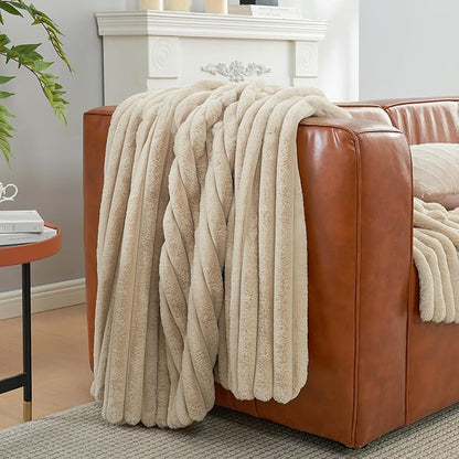 Amélie Home Faux Fur Throw Blanket for Couch, Cozy Fuzzy Fluffy Fur Luxurious Soft Striped Plush Gift Blankets for Family Sofa Chair Bed Living Room Bedroom, 60"x80", Beige