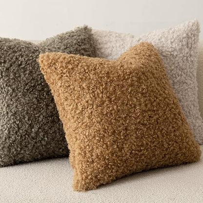 Foindtower 2 Pieces 18x18 Inch Bronze, Faux Fur Throw Pillow Cover Accent Sherpa Pillow Fuzzy Soft Pillowcases Sheepskin Decorative Fleece Cushion Case for Bed Couch Living Room