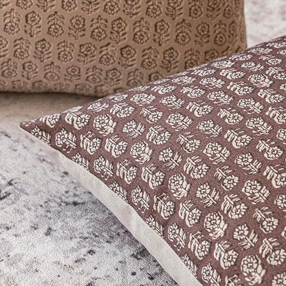 Foindtower Set of 2 Decorative Vintage Floral Print Throw Pillow Covers Neutral Modern Farmhouse Cushion Covers Boho Home Decor for Sofa Couch Chair Bedroom Living Room Outdoor,22×22 Inch,Wine Red