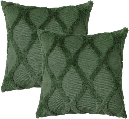 decorUhome Throw Pillow Covers 24x24 Inch Set of 2, Soft Plush Faux Fur Wool Forest Elf Couch Pillow Covers, Decorative Neutral Pillow Cases for Bed Sofa Living Room Home Decor