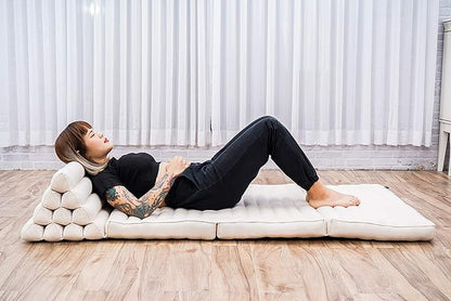 Leewadee 3-Fold Mat XXL with Triangle Cushion – Firm TV Pillow, Foldable Mattress with Cushion Made of Eco-Friendly Kapok, 67 x 31 inches, Ecru