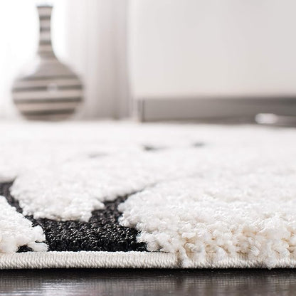 SAFAVIEH Florida Shag Collection Area Rug - 5'3" x 7'6", Ivory & Black, Scroll Design, Non-Shedding & Easy Care, 1.2-inch Thick Ideal for High Traffic Areas in Living Room, Bedroom (SG455-1290)