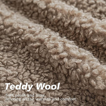 Foindtower 2 Pieces Teddy Faux Fur Throw Pillow Cover Decorative Sherpa Pillow Fuzzy Sheepskin Accent Cushion Case Soft Fleece Pillowcases for Bed Couch Living Room 18x18 Inch Khaki