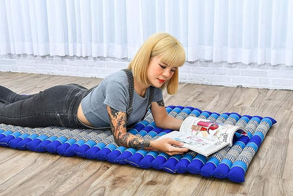 Leewadee - Foldable Floor Mattress - Japanese Roll Up Futon -Trifold Tatami Mat- Guest Floor Bed - Camping Mattress - Thai Massage Mat, Kapok Filled, 75 x 28 inches, Blue