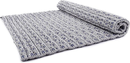 Leewadee - Foldable Floor Mattress - Japanese Roll Up Futon -Trifold Tatami Mat- Guest Floor Bed - Camping Mattress - Thai Massage Mat, Kapok Filled, 75 x 57 inches, Blue White