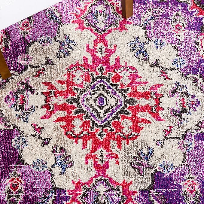 SAFAVIEH Monaco Collection Area Rug - 5' Round, Violet & Fuchsia, Boho Chic Medallion Distressed Design, Non-Shedding & Easy Care, Ideal for High Traffic Areas in Living Room, Bedroom (MNC243P)